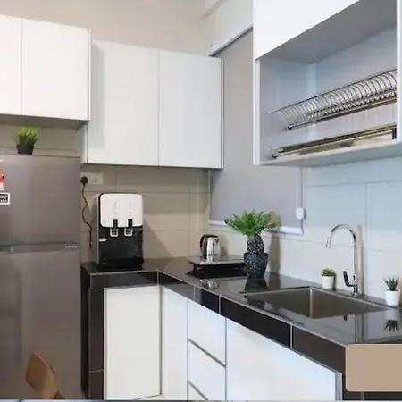 Melaka Town/Sea View/10 Min To Jonker/4-6Pax Apartment Exterior photo