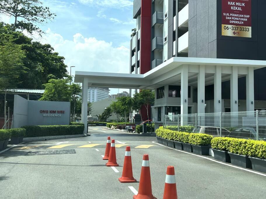 Town/sea View/10 Min To Jonker/4-6pax Apartment Malacca