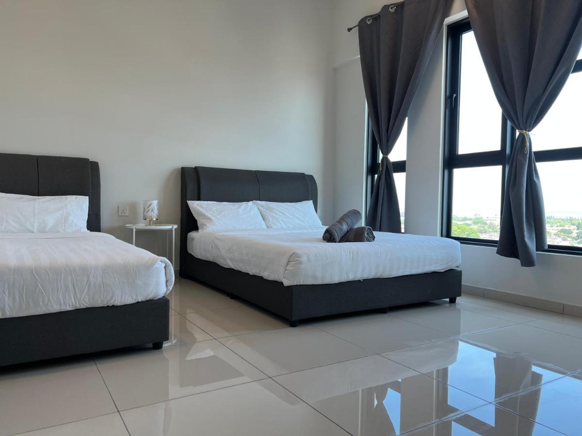 Apartment Town/sea View/10 Min To Jonker/4-6pax Malacca