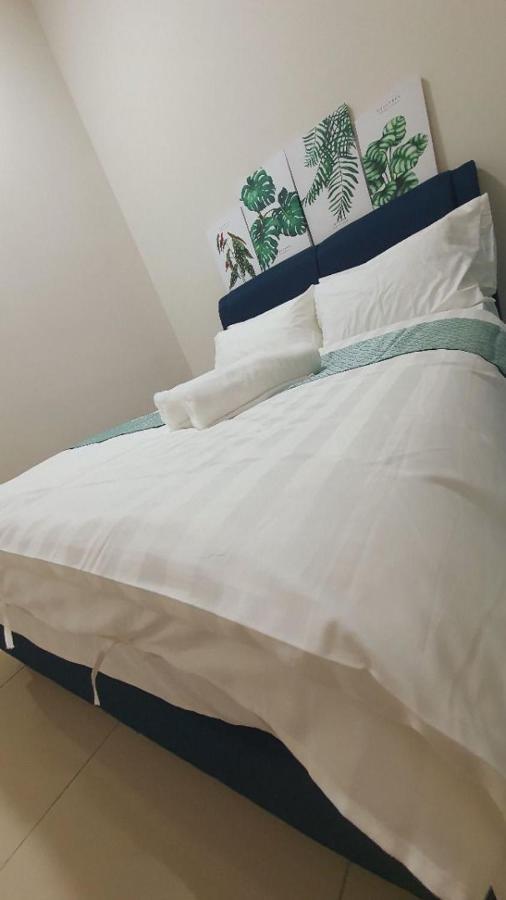 Town/sea View/10 Min To Jonker/4-6pax Apartment *