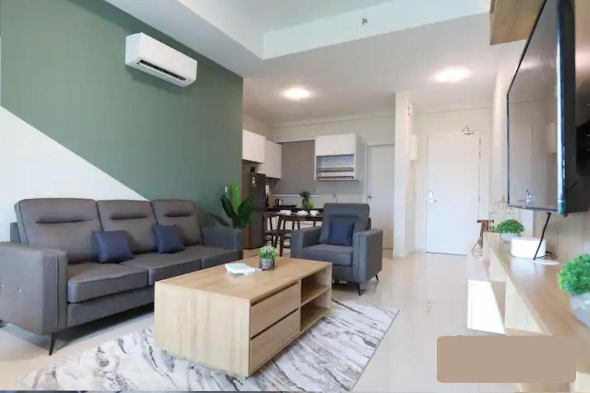 Apartment Town/sea View/10 Min To Jonker/4-6pax Malacca